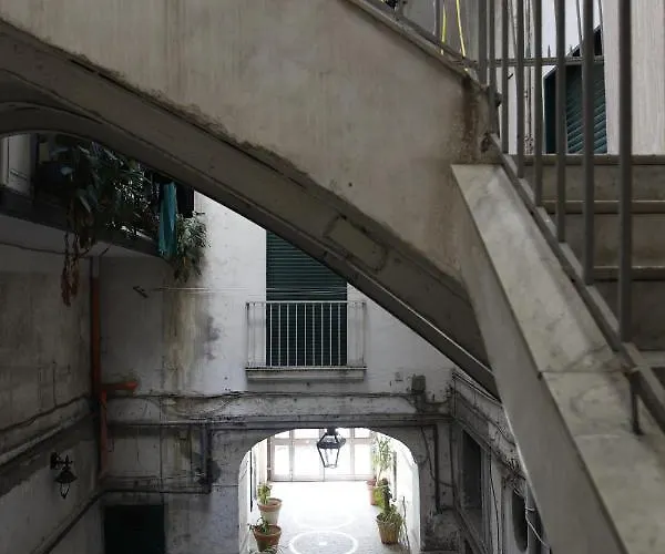 Apartment Carbonara23 Neapel